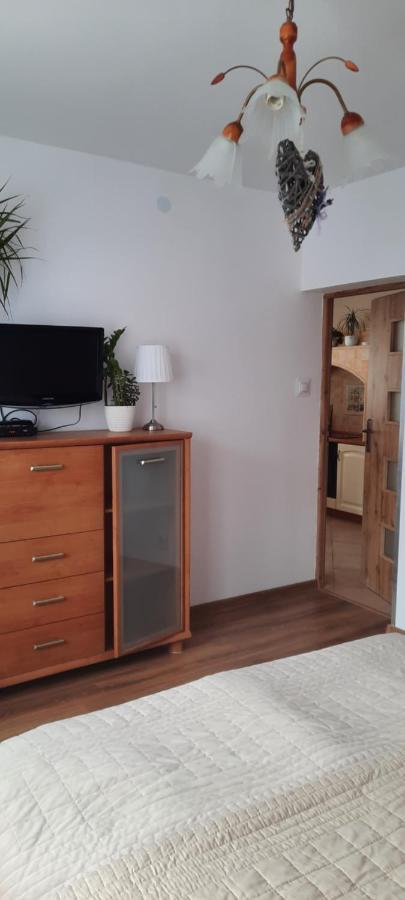 Apartamenty Eka Dom Goscinny 350M Do Plazy เรวัล ภายนอก รูปภาพ